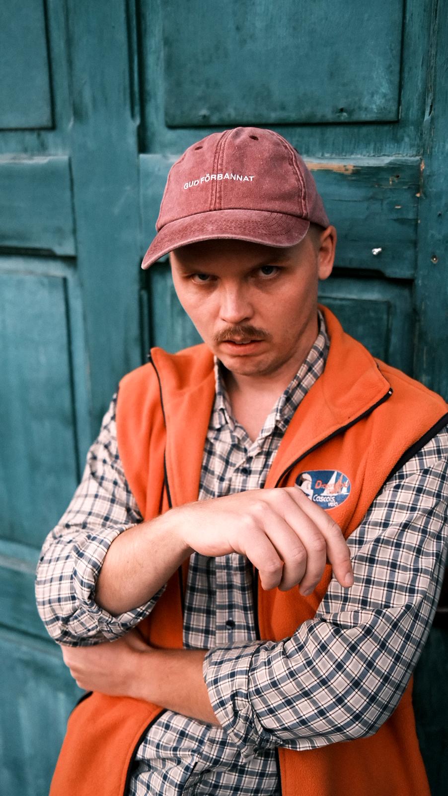 Dad Hat, tvättad vinröd - Gud förbannat